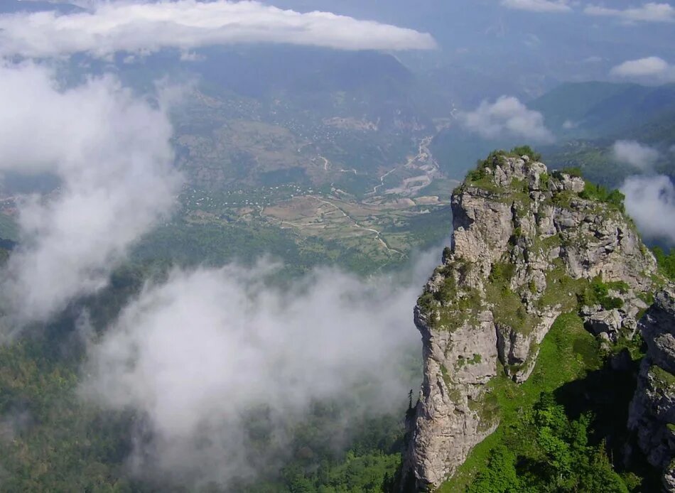 Khvamli Mountain in the clouds
